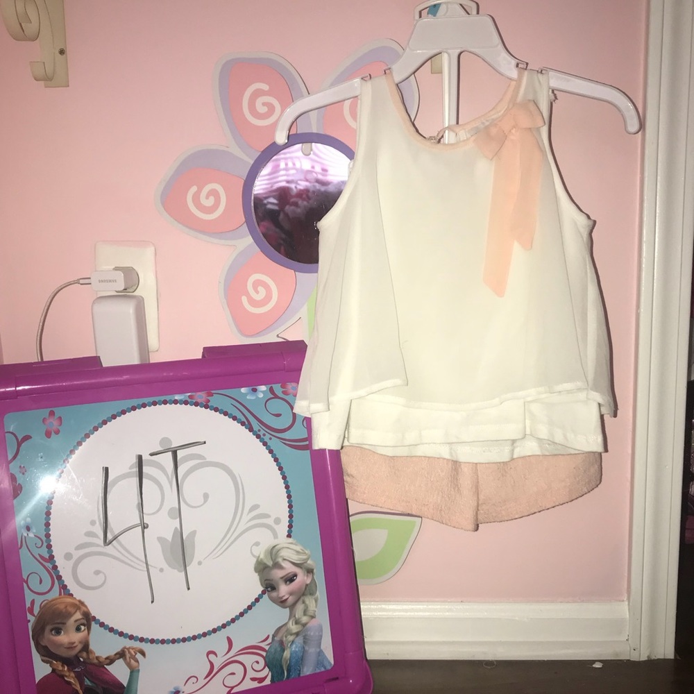 Little girls 4T outfit